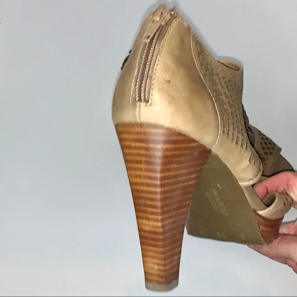 Franco Sarto Mesh leather heels